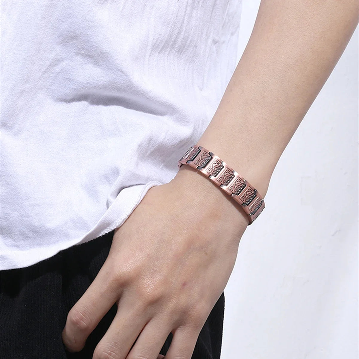 MagnaCopper™ Wellness Bracelet — Style Meets Balance
